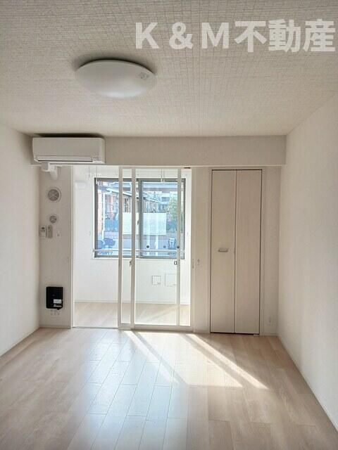 居室・リビング　?