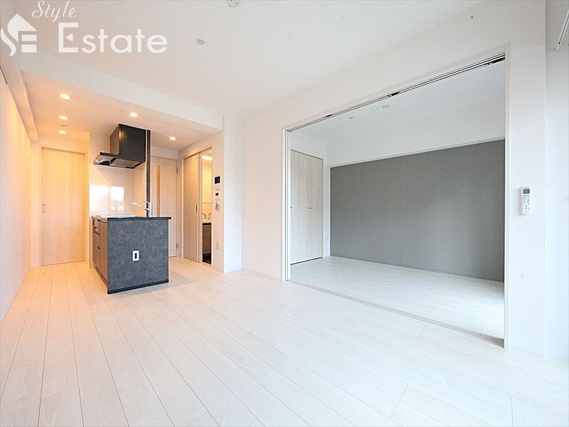 居室・リビング　内装