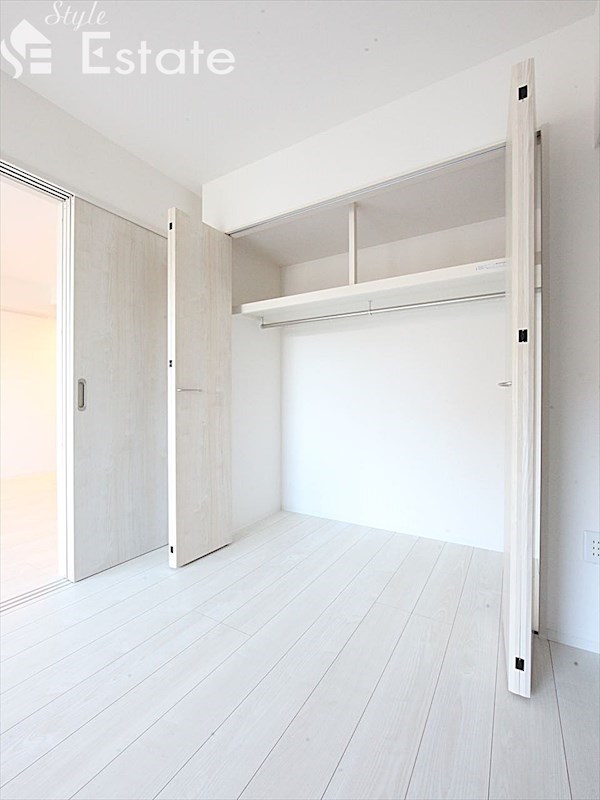 収納　クローゼット