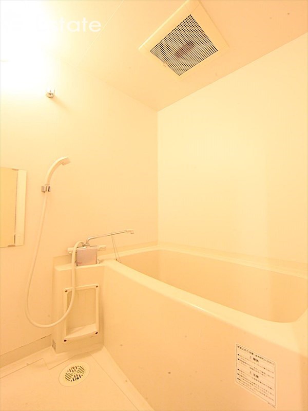 バス・シャワールーム　バスルーム