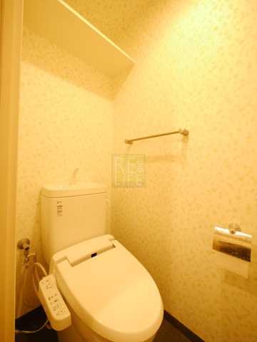 トイレ　ルミナス神楽坂