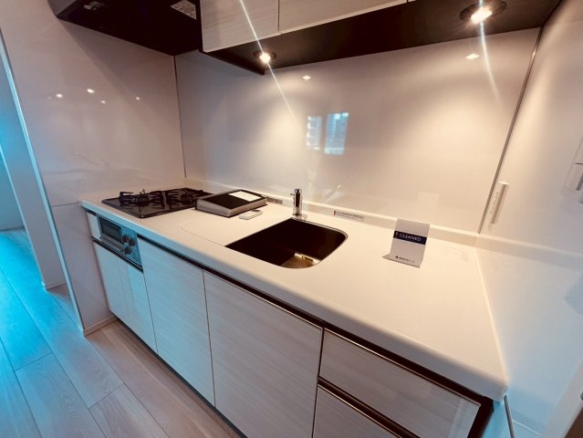 キッチン　＊同間取り別部屋参照