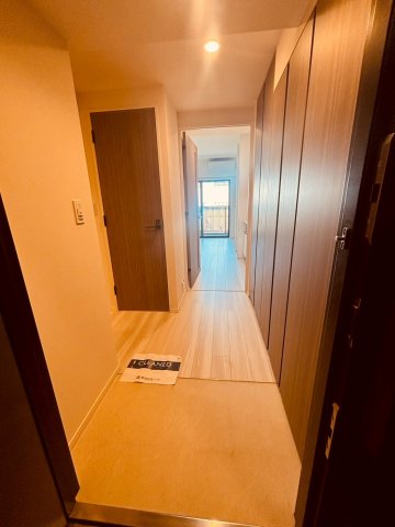 玄関　＊同間取り別部屋参照