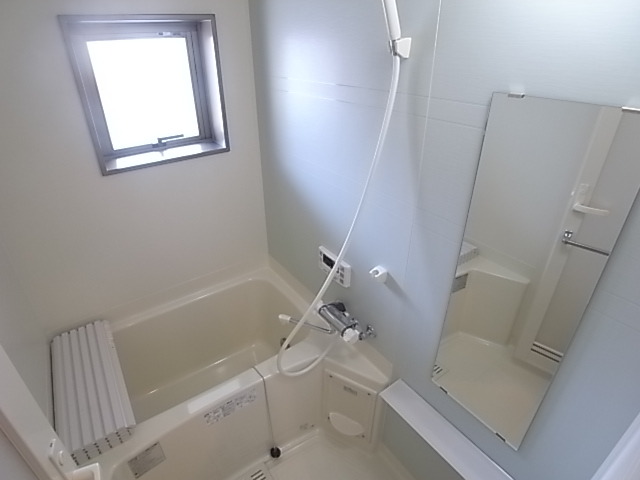 バス・シャワールーム　バスルーム