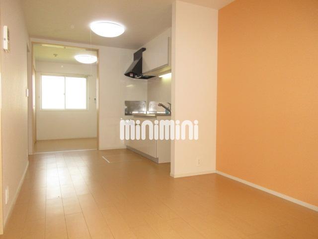 居室・リビング　家具の配置がしやすい広さです。