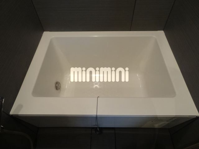 バス・シャワールーム　別号室の参考写真