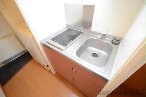 キッチン　同タイプ物件の写真です。