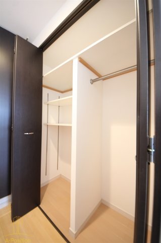 収納　サムティ中之島WEST