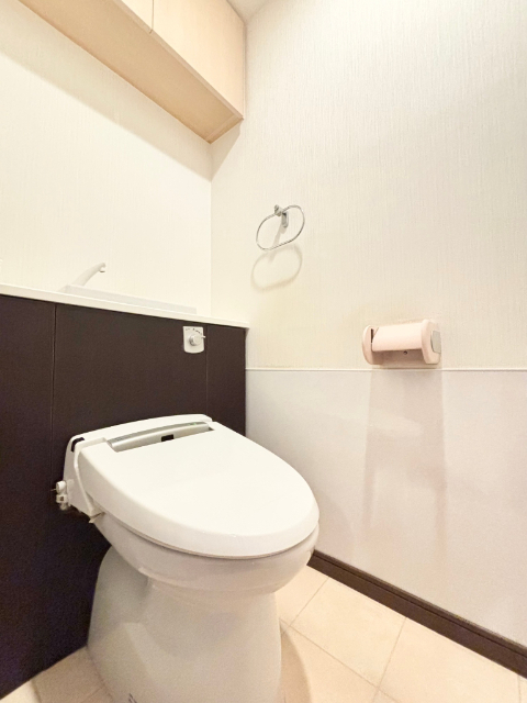 その他部屋・スペース　フローリングへ変更