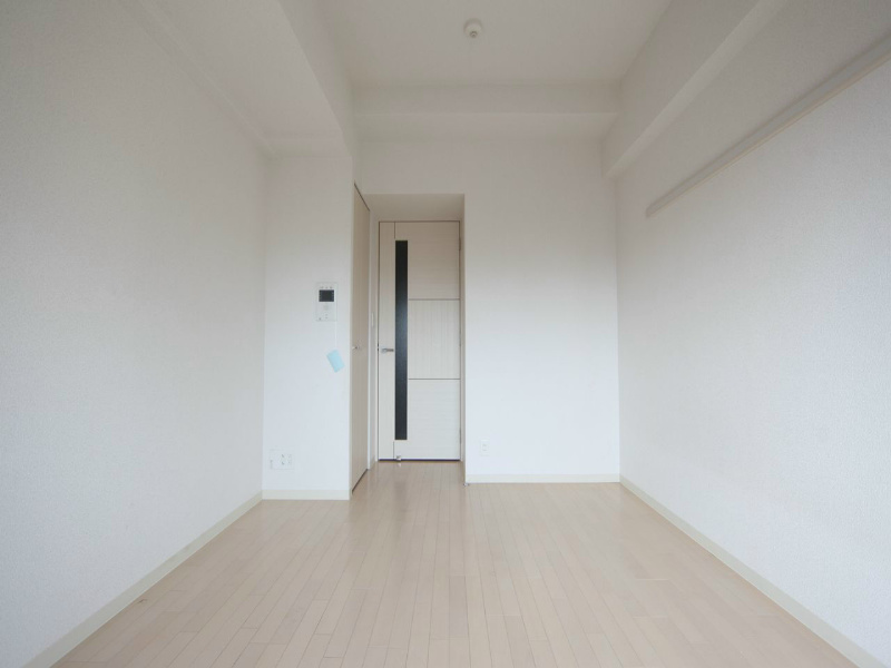 居室・リビング　洋室6.2帖　クローゼット（収納充実してます）