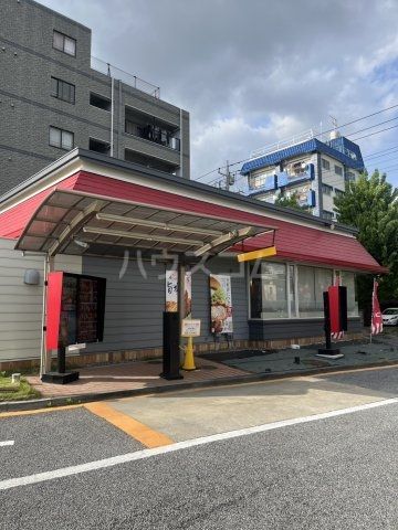 飲食店　ケンタッキーフライドチキン北松戸店（飲食店）まで945m