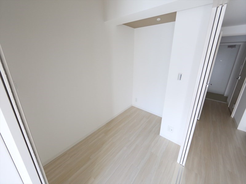 その他部屋・スペース　ＬＤＫ8.1帖　洋室2.8帖　つなげても仕切っても使えます