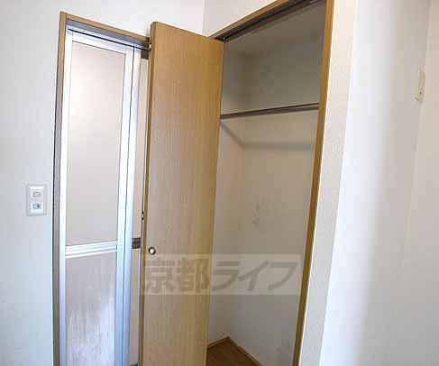 収納　使い易いクローゼットタイプ