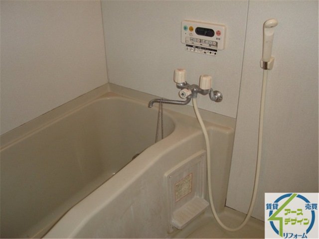 バス・シャワールーム　パース写真※類似部屋