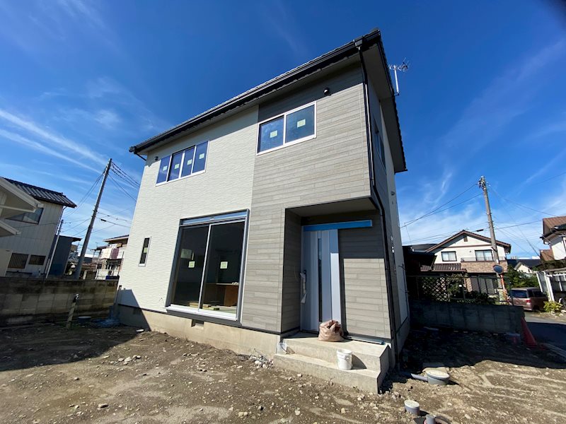 建物外観　※本物件は完成済みです。（写真は施工中のものになります）