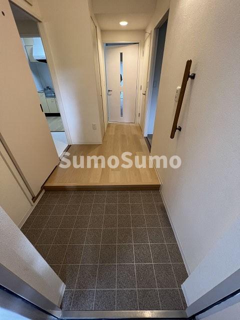 玄関　収納もある玄関です