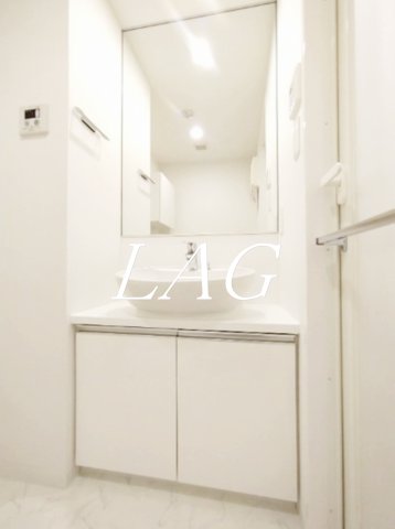 洗面設備　洗面台です。