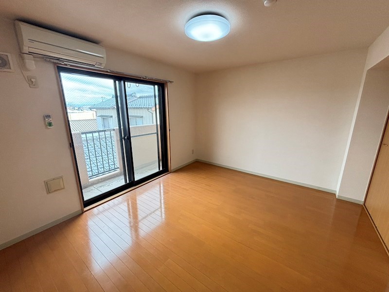 居室・リビング　8.92帖のリビング