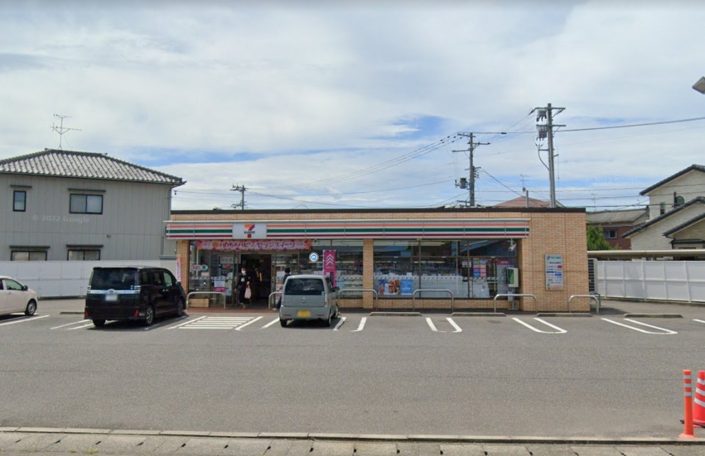 コンビニ　セブンイレブン 新潟北山店（コンビニ）まで614m