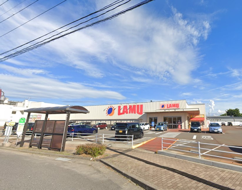 ショッピングセンター　LAMU(ラムー) 亀田店（ショッピングセンター）まで1115m