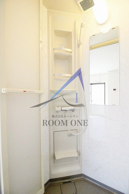 バス・シャワールーム　シャワールームです。