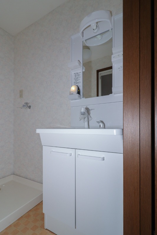 洗面設備　図面と現状に相違がある場合には現状を優先