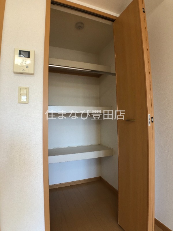 収納　別部屋写真