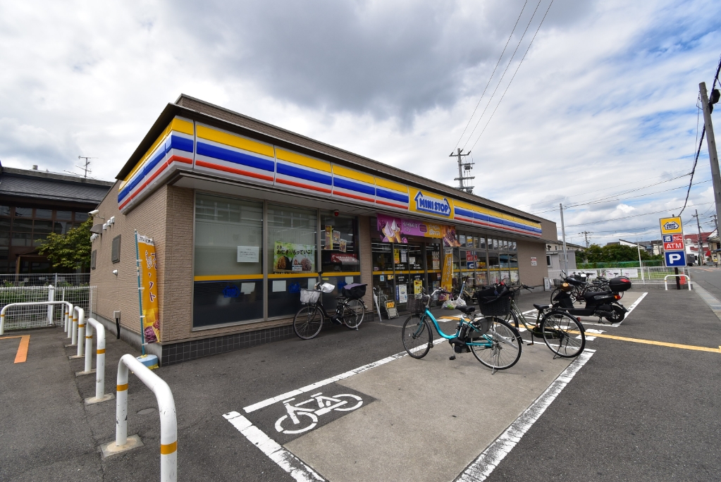 コンビニ　ミニストップ 寝屋川上神田店（コンビニ）まで145m