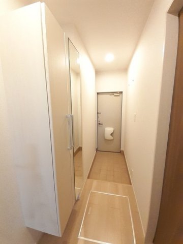 玄関　明るい玄関です