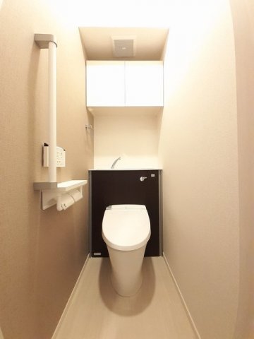 トイレ　コンパクトで使いやすいトイレです