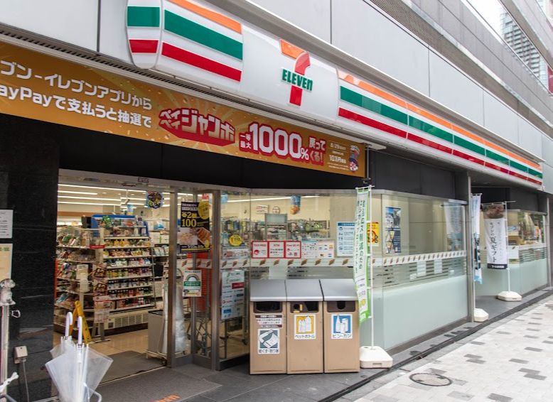 コンビニ　セブン-イレブン 赤坂６丁目店（コンビニ）まで139m