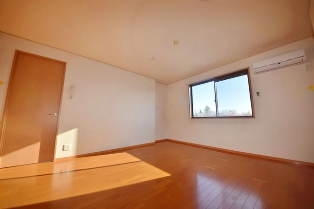 居室・リビング　★お部屋探しはタウンハウジング稲田堤店まで★