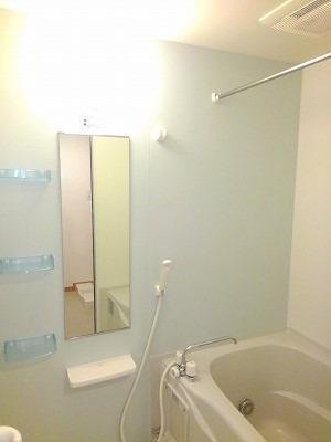バス・シャワールーム　日々の疲れを癒すお風呂付です