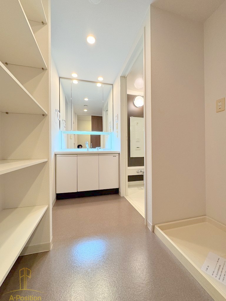 洗面設備　レジディア都島I