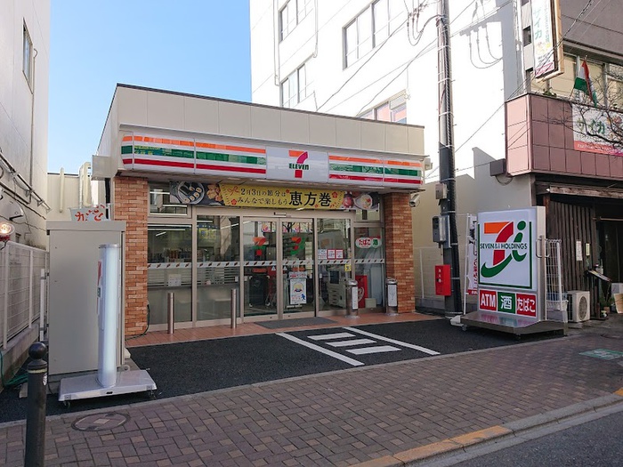 コンビニ　セブンイレブン 東武練馬駅西店（コンビニ）まで180m