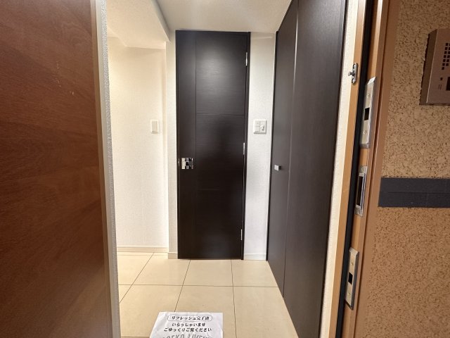 玄関　同一タイプです。