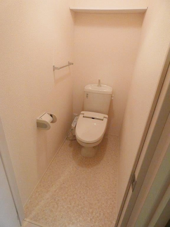 トイレ　図面と現状に相違がある場合には現状を優先