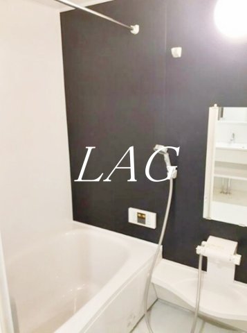 バス・シャワールーム　お風呂です。