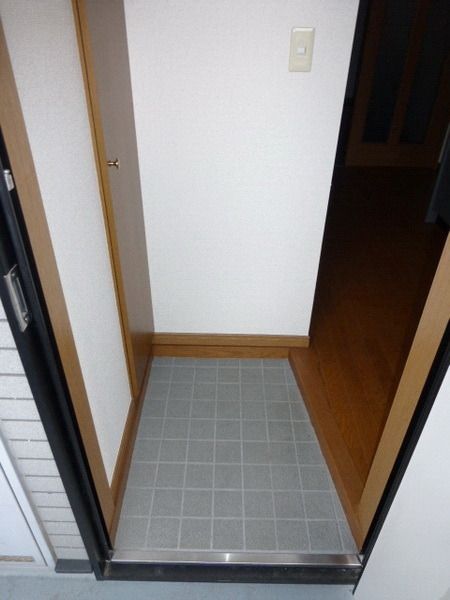 玄関　★シューズボックス付きの玄関です★