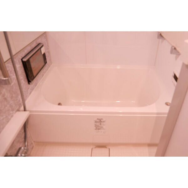 バス・シャワールーム　☆ゆっくりくつろげるお風呂☆