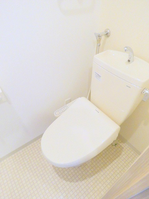 トイレ　ウォシュレットです☆