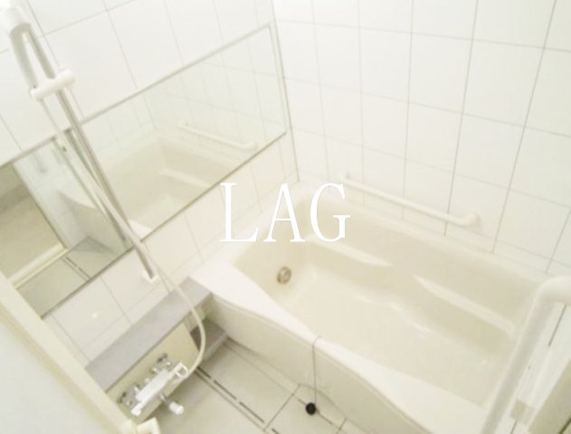 バス・シャワールーム　お風呂です。