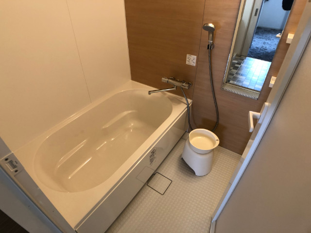 バス・シャワールーム