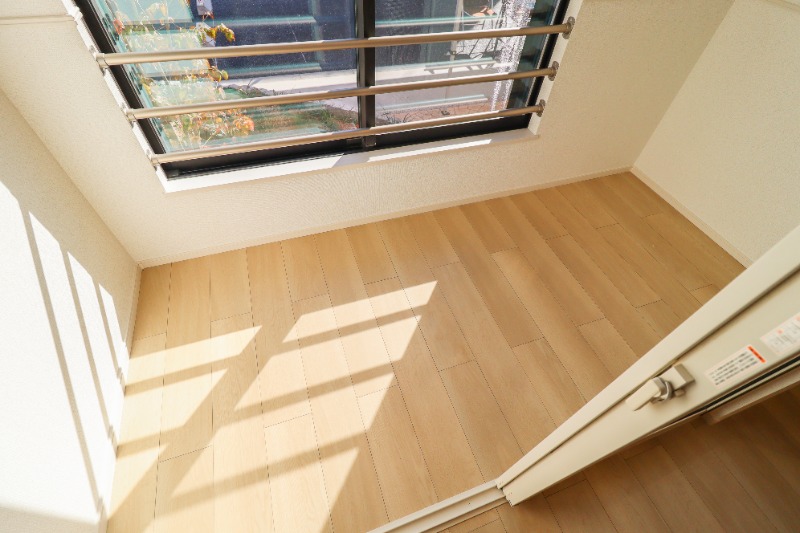 バルコニー　図面と現状に相違がある場合には現状を優先