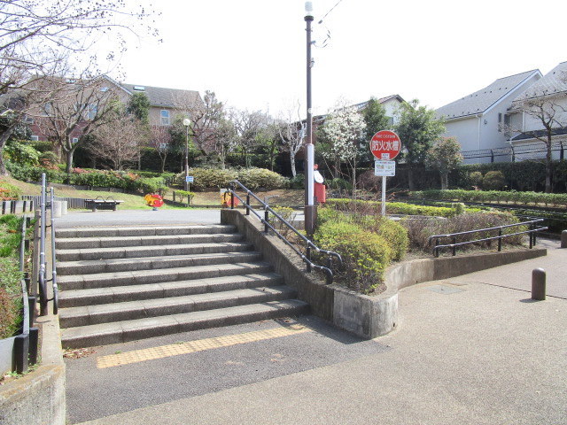 その他　ひだまり公園（その他）まで705m