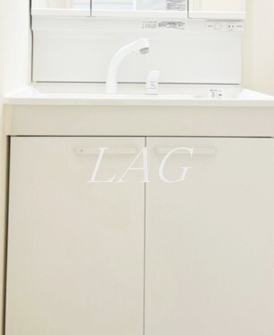 洗面設備　独立洗面台です。