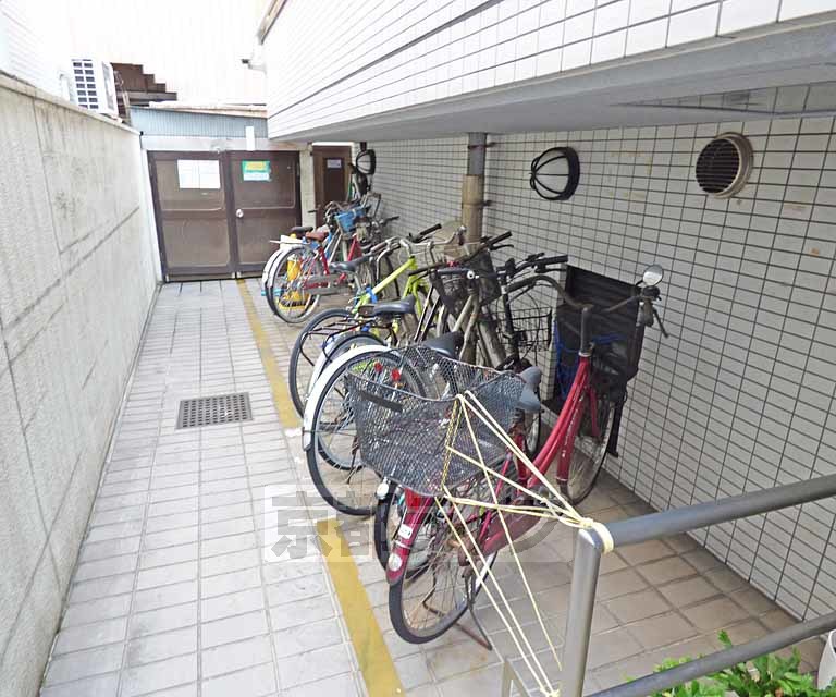 その他共有部分　駐輪場です。