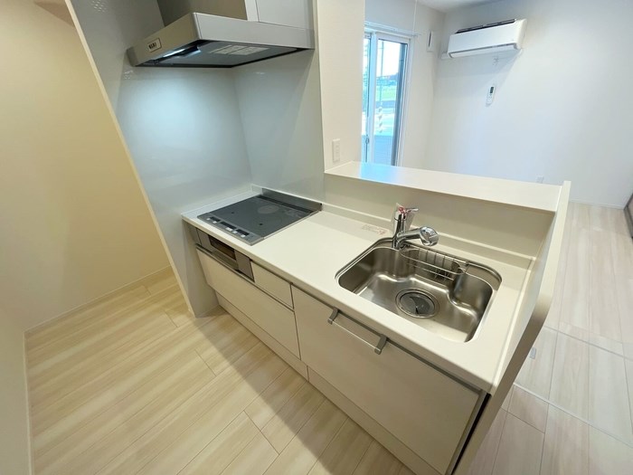 キッチン　対面式システムキッチン