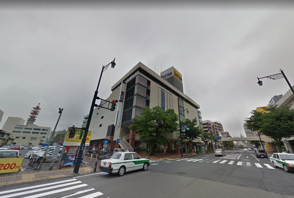 ショッピングセンター　新潟伊勢丹（ショッピングセンター）まで954m