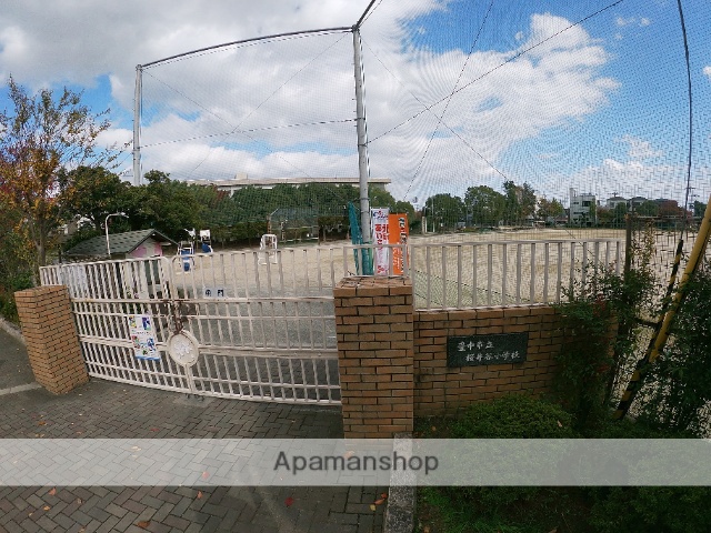 小学校　桜井谷小学校（小学校）まで520m